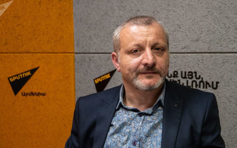 Սուրեն Սուրենյանցը Sputnik Արմենիայի եթերում անդրադարձել է ՀՀ երրորդ նախագահի հայտարարությանը